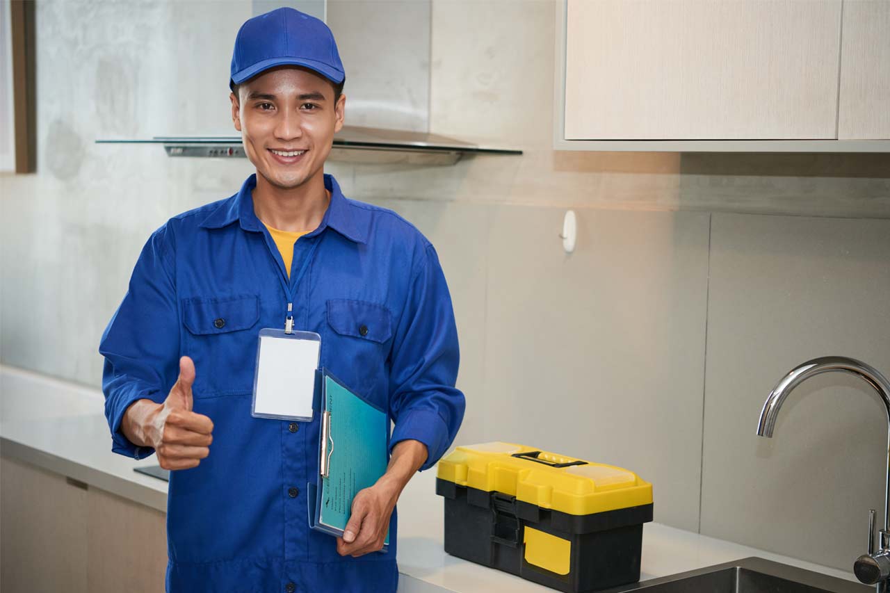 divi-trades-man-image-3